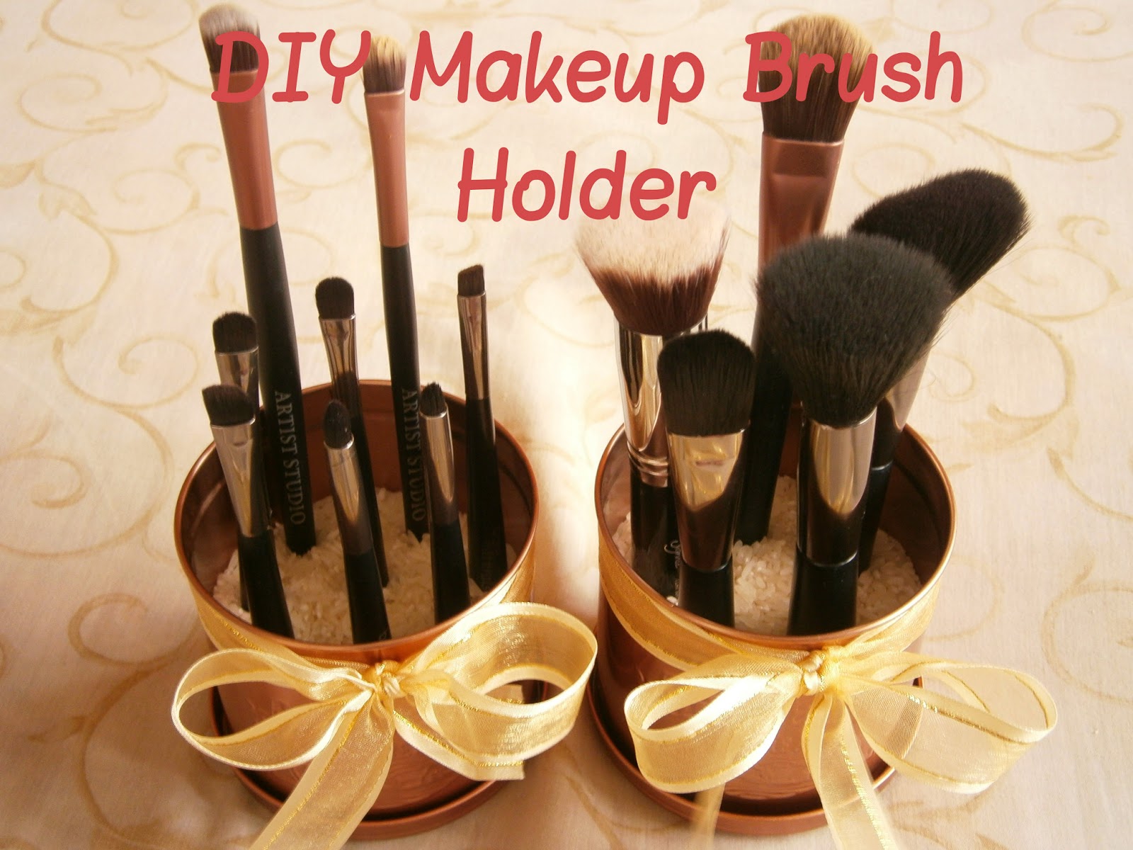Mineeh11 DIY Makeup Brush Holder