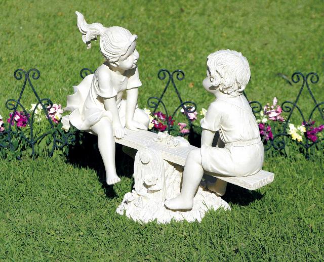 Garden Decoration Ideas | Interior Decorating Idea