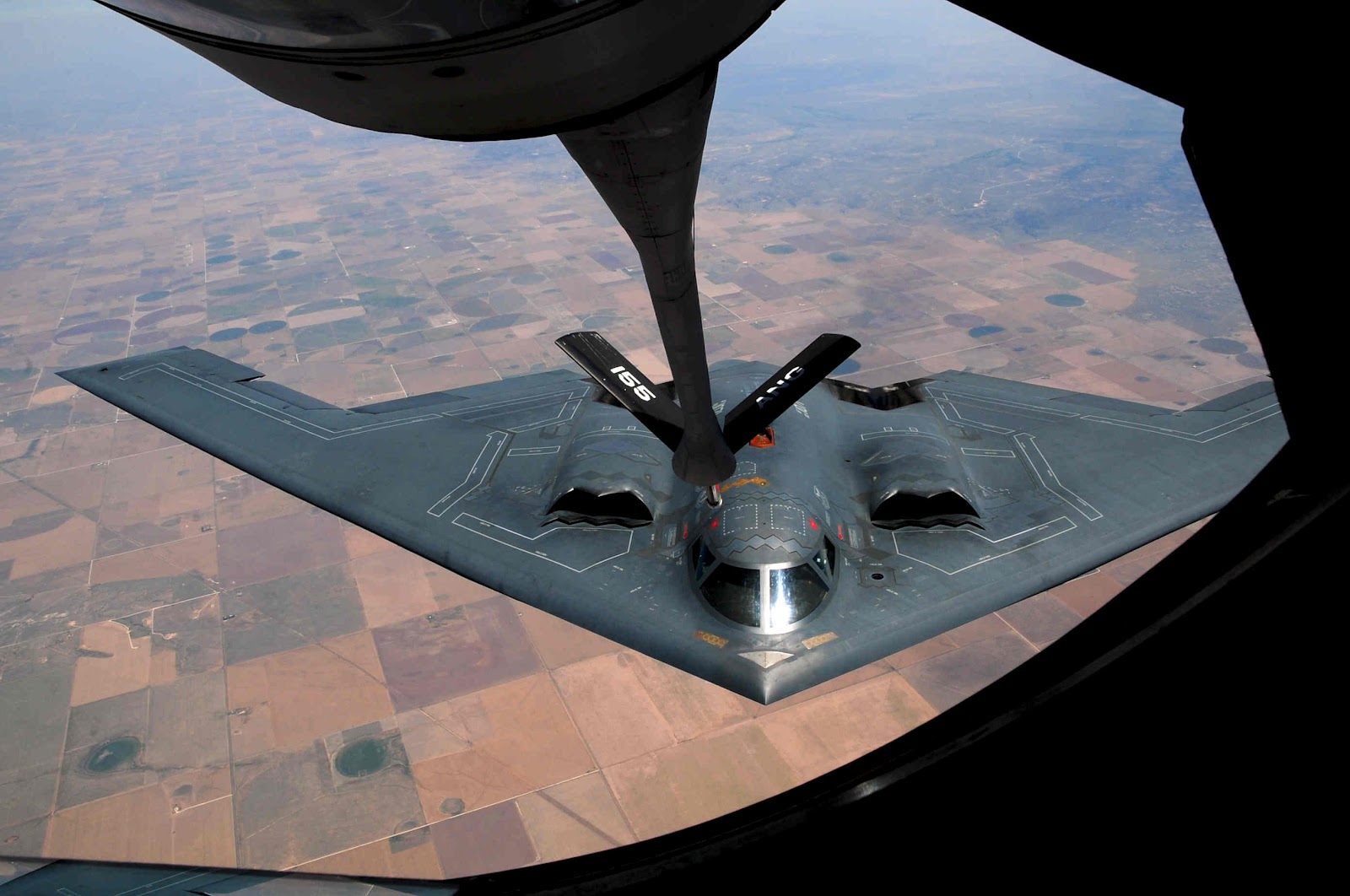 BRANDT'S RANDOM GOVERNMENT PRESS RELEASES: B2 BOMBER GETS SOME GO-GO