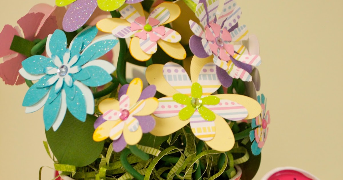 Oh My Crafts Blog Watering Can with Flowers