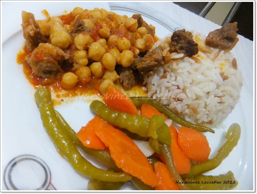 Etli Nohut Yemeği Tarifi Yemek Tarifleri