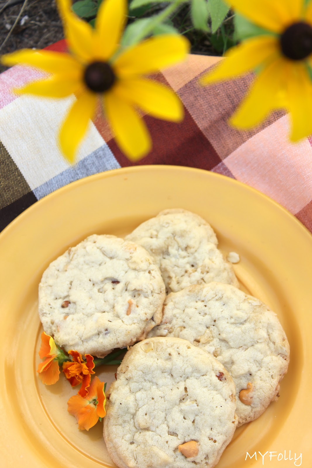 This and that Mom's Good Cookies