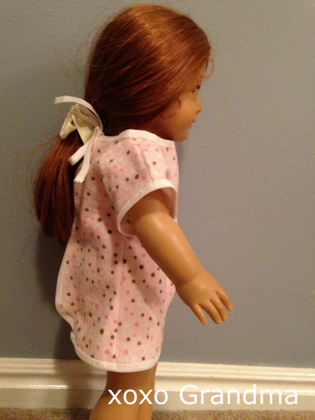 xoxo Grandma Easy Doll Hospital Gown a FREE Pattern