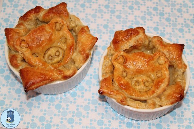 Bento for Kidlet - Piggie Pot Pies