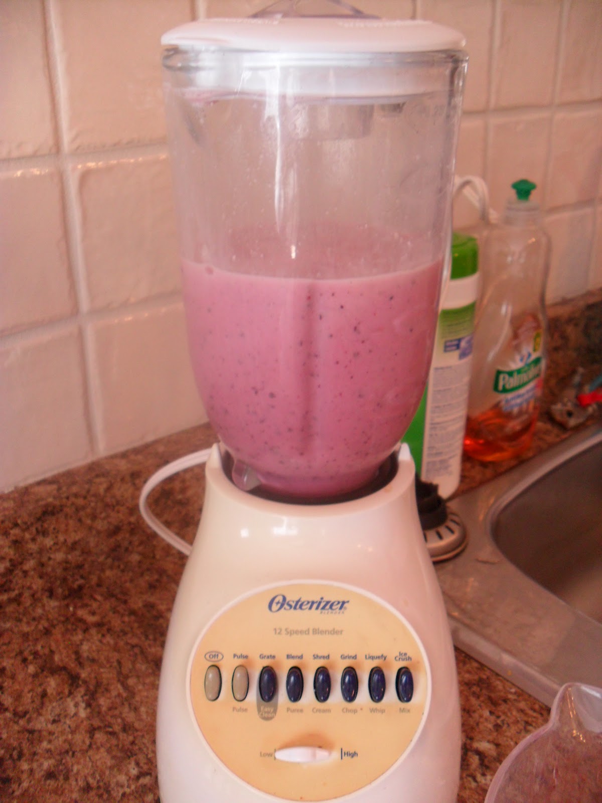 Vanilla Diamond Make Your Own YogenFruz Smoothie!