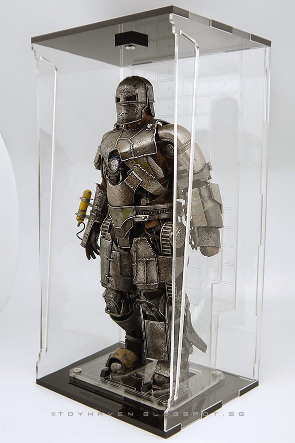 toyhaven Review of Toysbox Acrylic Hall of Armor 1/6th scale