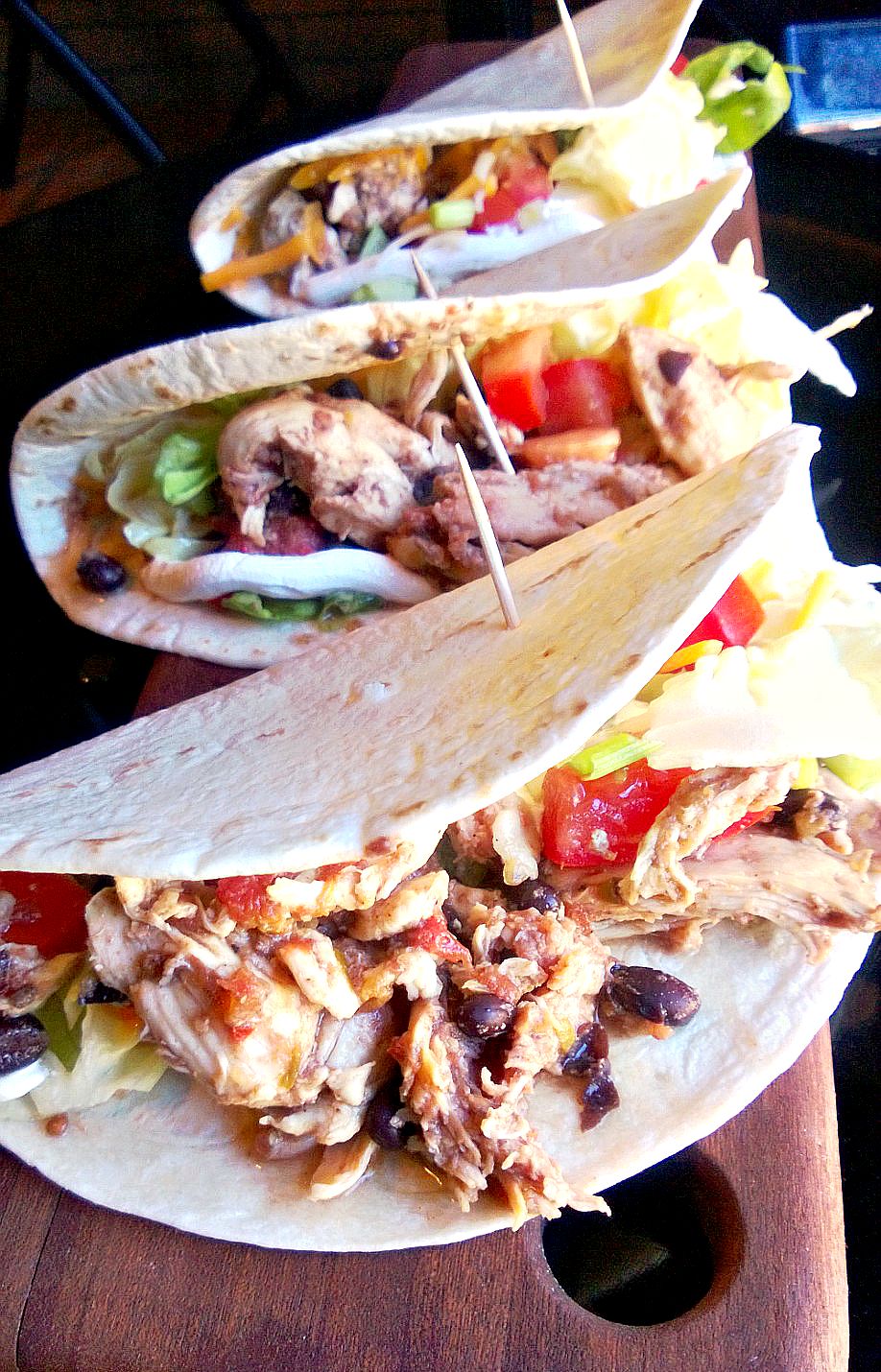 Easy Slow Cooker Chicken Tacos Lou Lou Girls