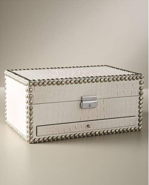 neiman's faux croc jewelry chest (on sale now!)