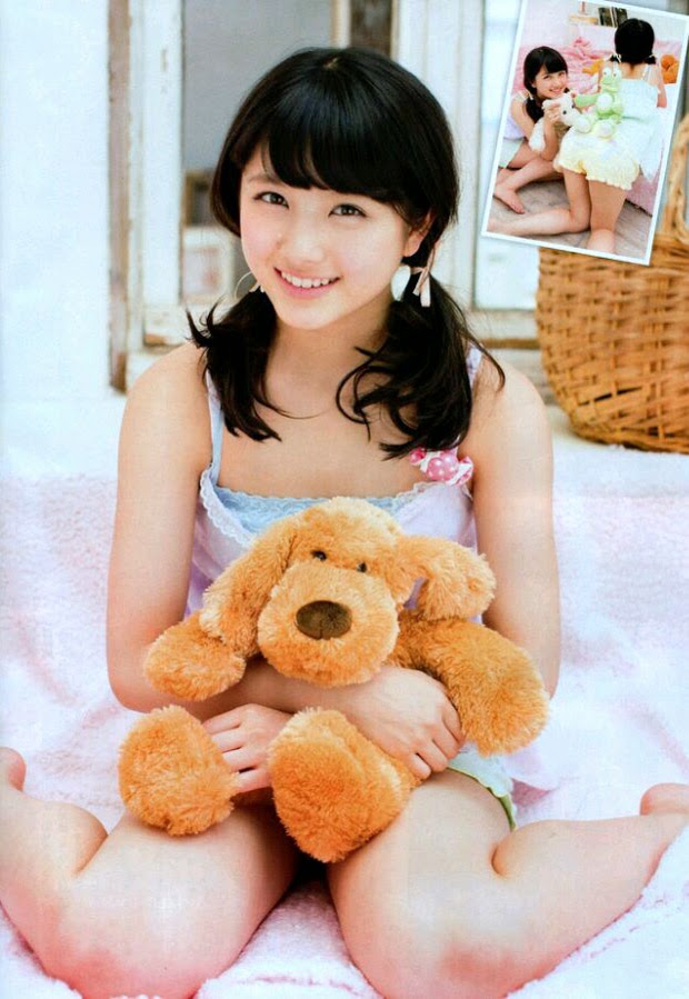 CLICK TO ENLARGE Owada Nana and Mukaichi Mion @ FLASH Special BEST 2014