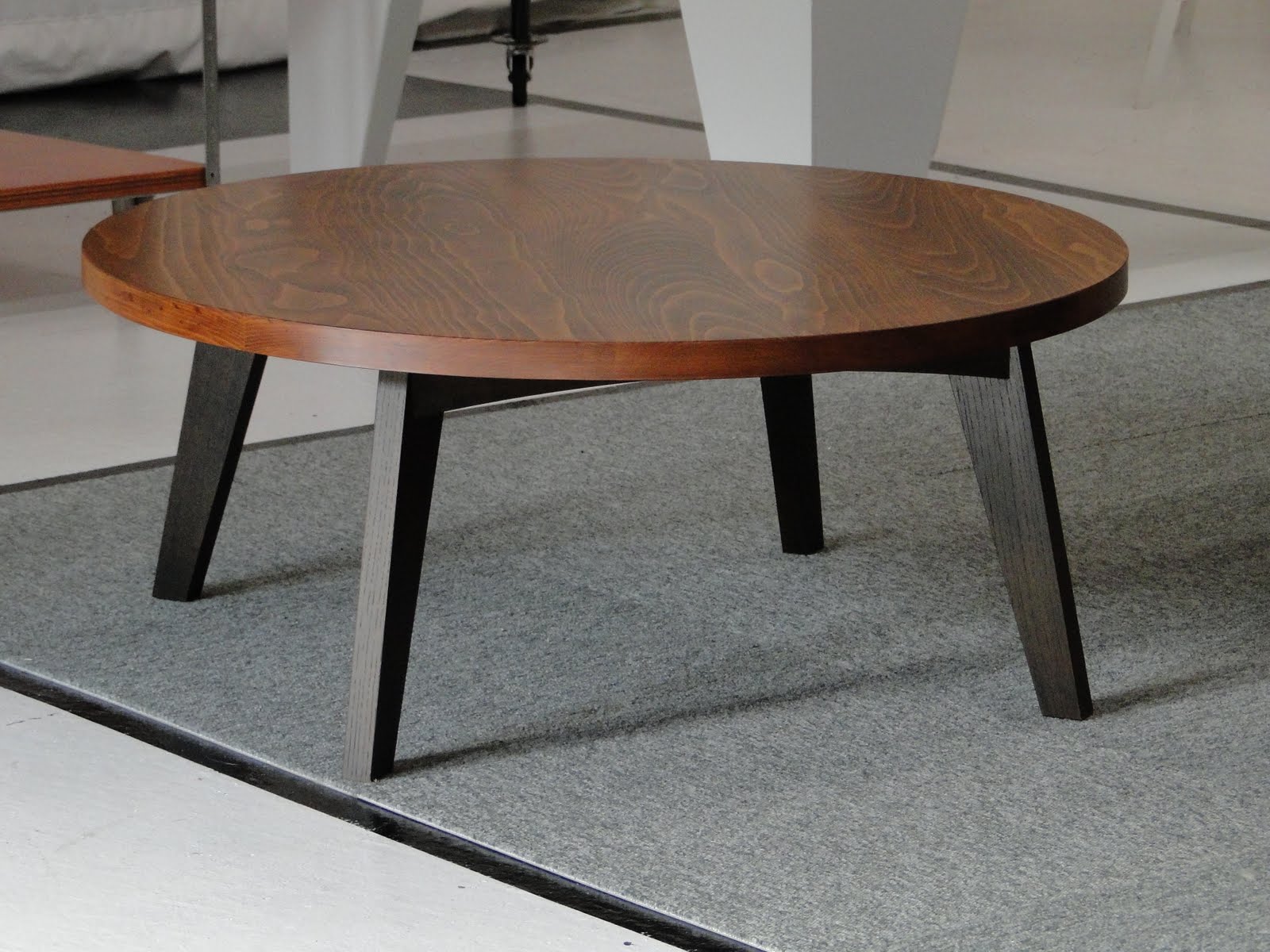 Redico Blog ちゃぶ台 できました！