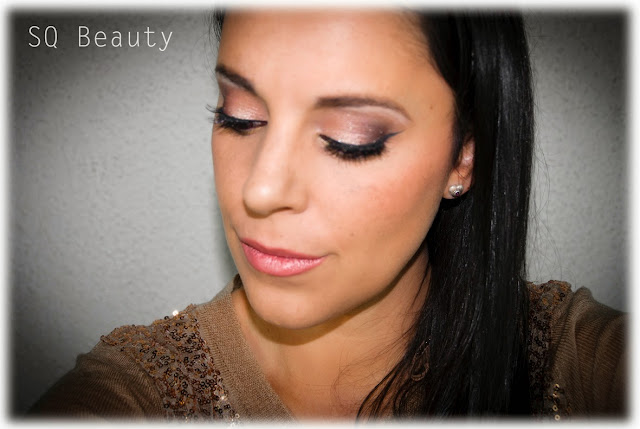 Maquillaje Chica Bombón en Navidad Silvia Quiros Bombshell makeup Maquillaje Chica Bombón en Navidad Silvia Quiros Bombshell makeup