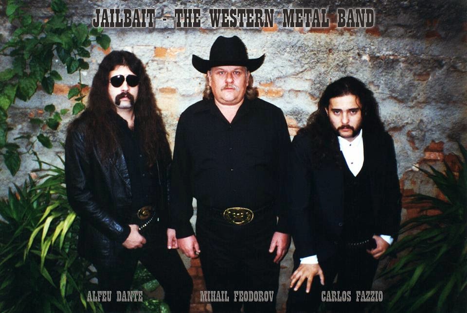 Facebook Twitter Google+ StumbleUpon Digg Pinterest LinkedIn