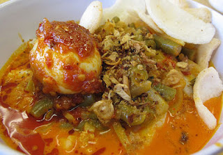 lontong sayur betawi