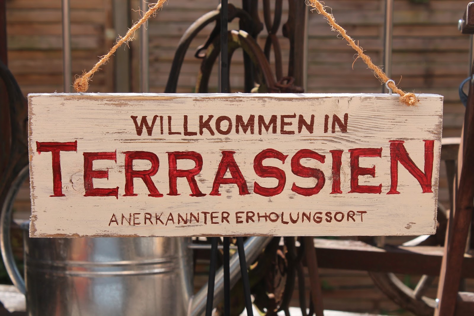 LILLIS HANDCRAFT Holzschilder Holzschild mit der