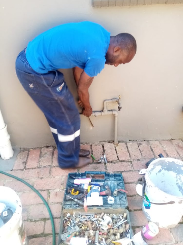 Brocken Pipe repair Plumber in Johannesburg