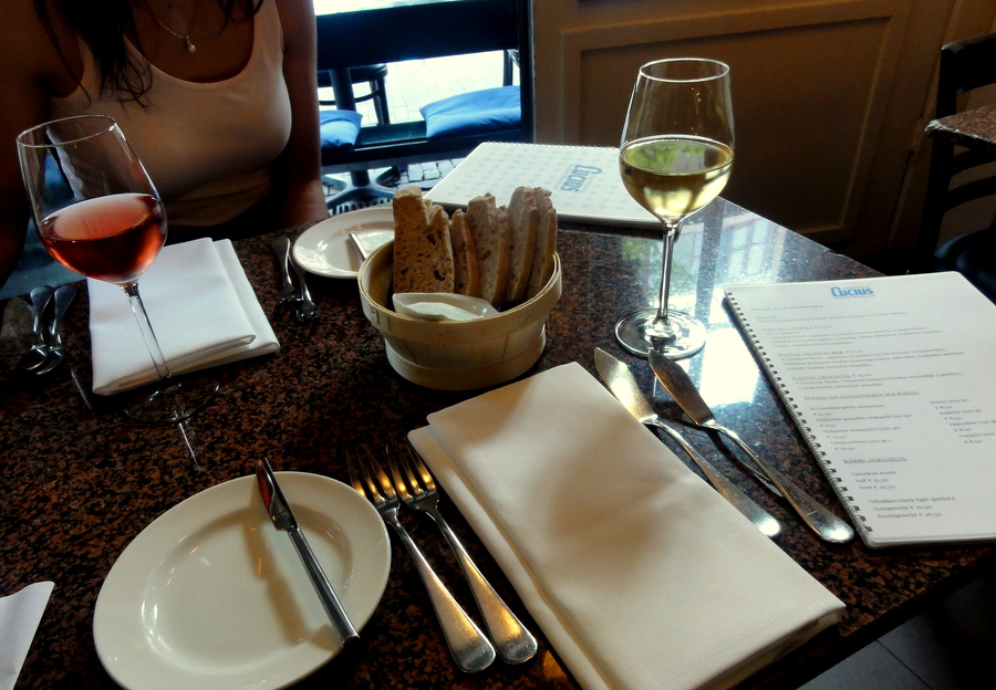 TRAVEL AND LIFESTYLE DIARIES Plateau Fruits de Mer at Lucius