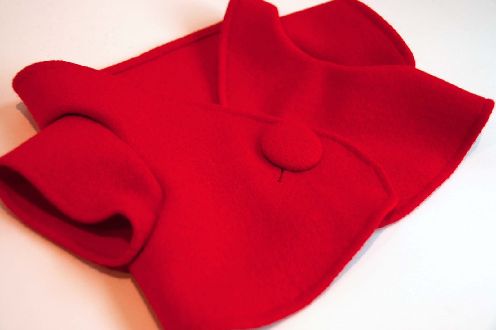 Pickle Lily Little Robin Red Vest