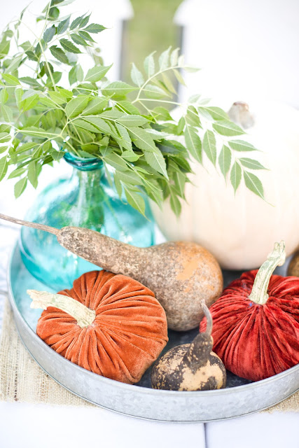 Backyard Fall Tablescape