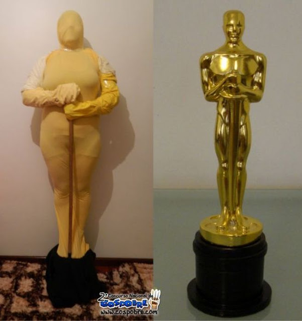 Cosplay Piala Oscar