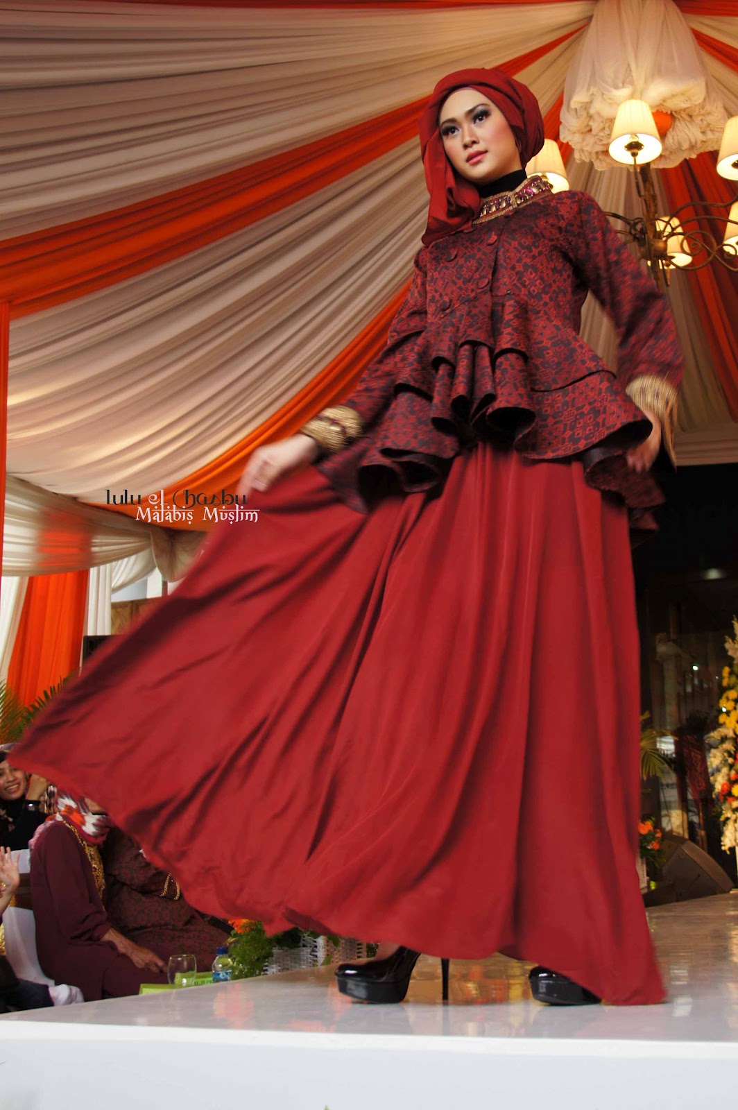 LULU ELHASBU Fashion Show Dian Pelangi Bandung