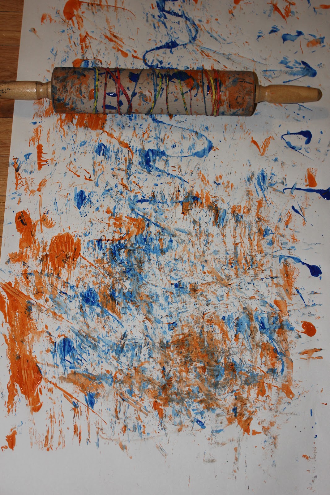 Momma's Fun World Rubber band painting