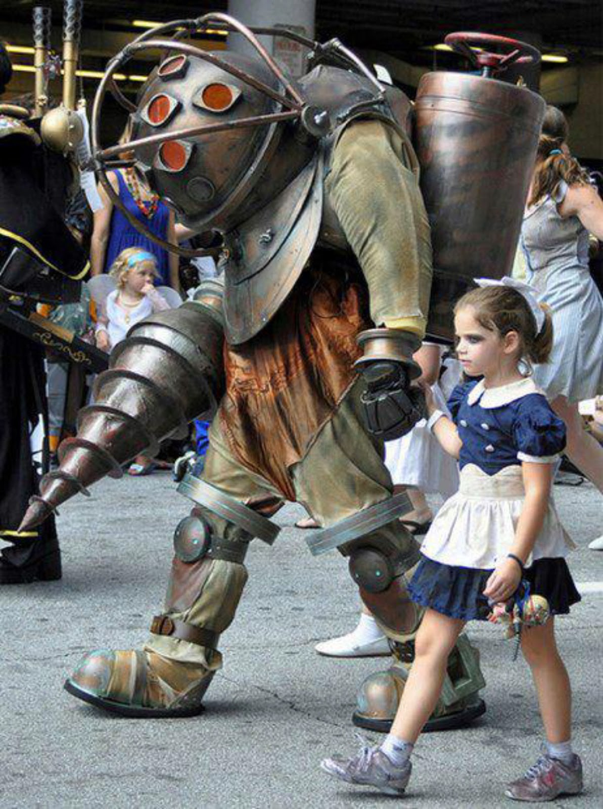 11 Video Game Cosplay Costumes Creative Cosplay Designs