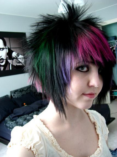 Expression Hairstyles Short Emo Haircuts