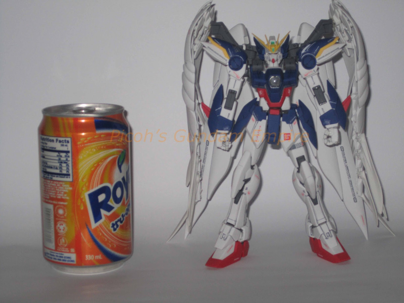 160 perfect grade wing gundam zero custom 160 perfect grade wing gundam zero custom