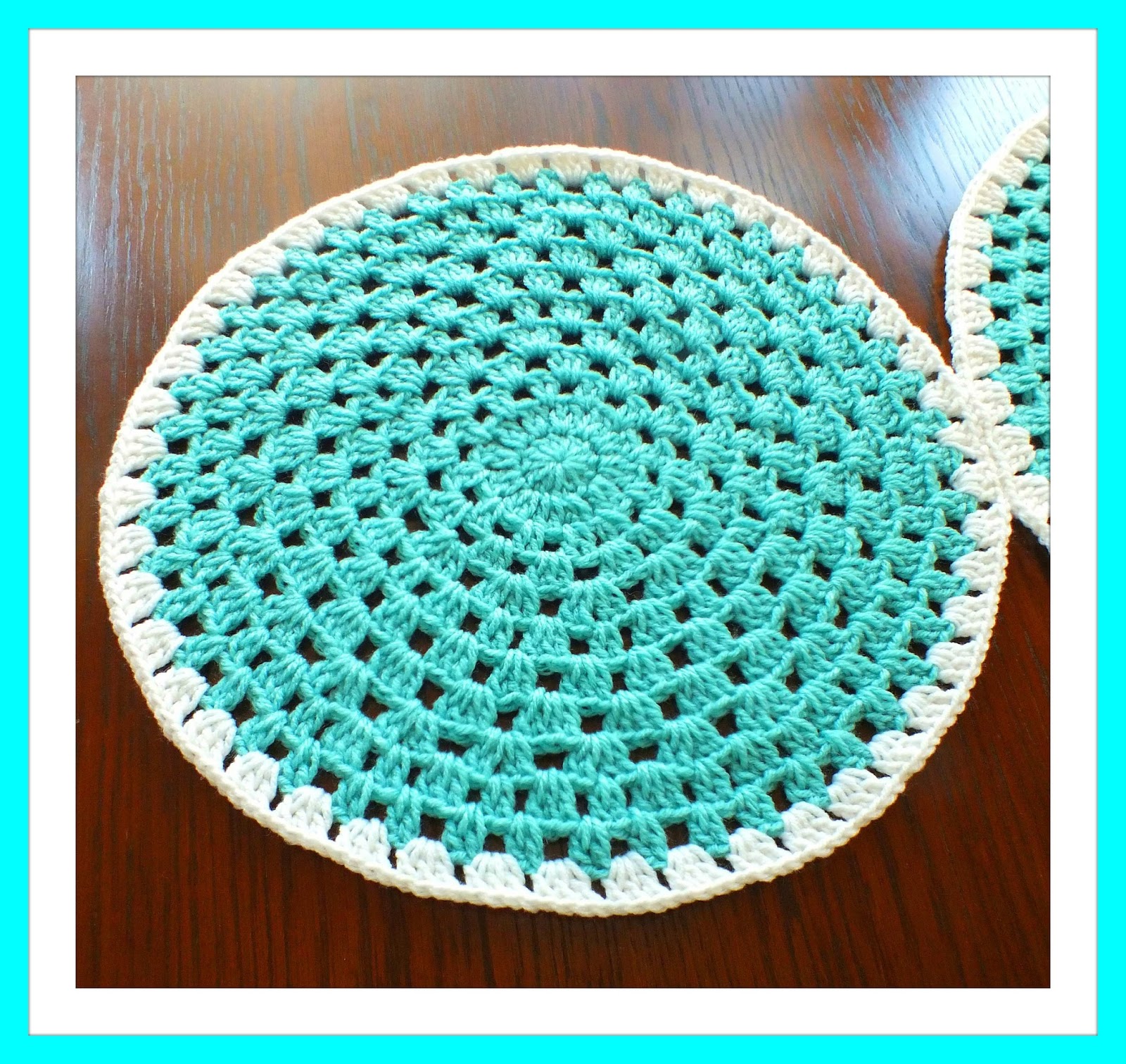 Connie's Spot© Crocheting, Crafting, Creating! Granny Circle Table