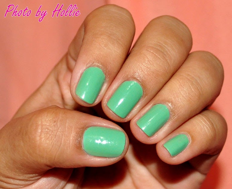 Random Beauty by Hollie Nails of the Week Mint Green