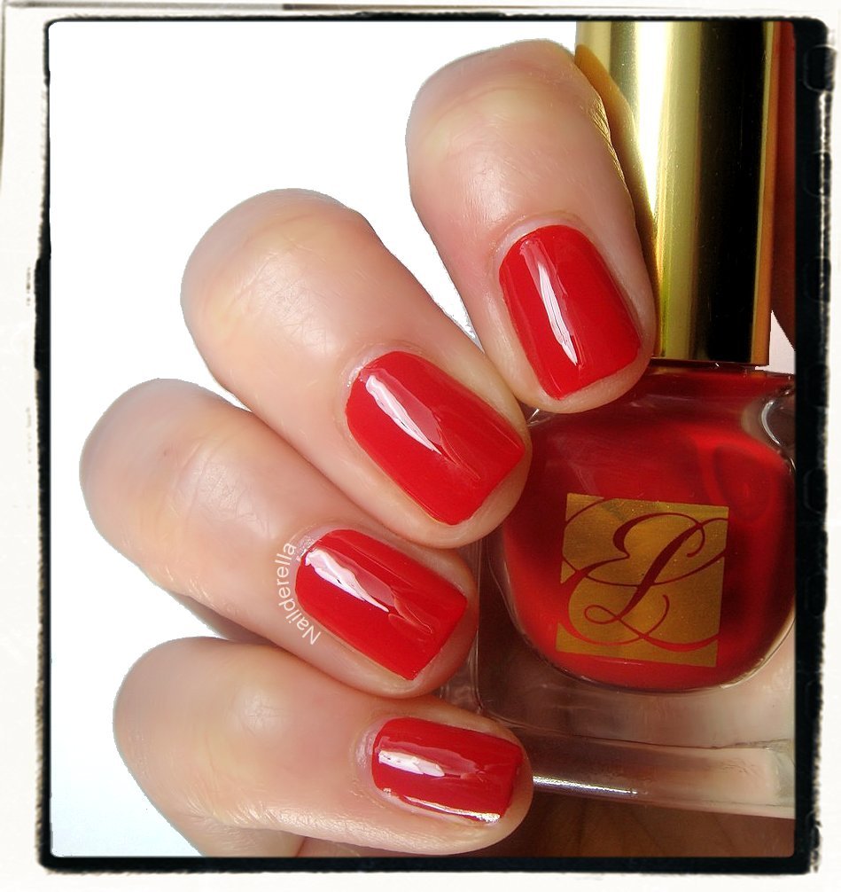 Estée Lauder Pure Red Nailderella