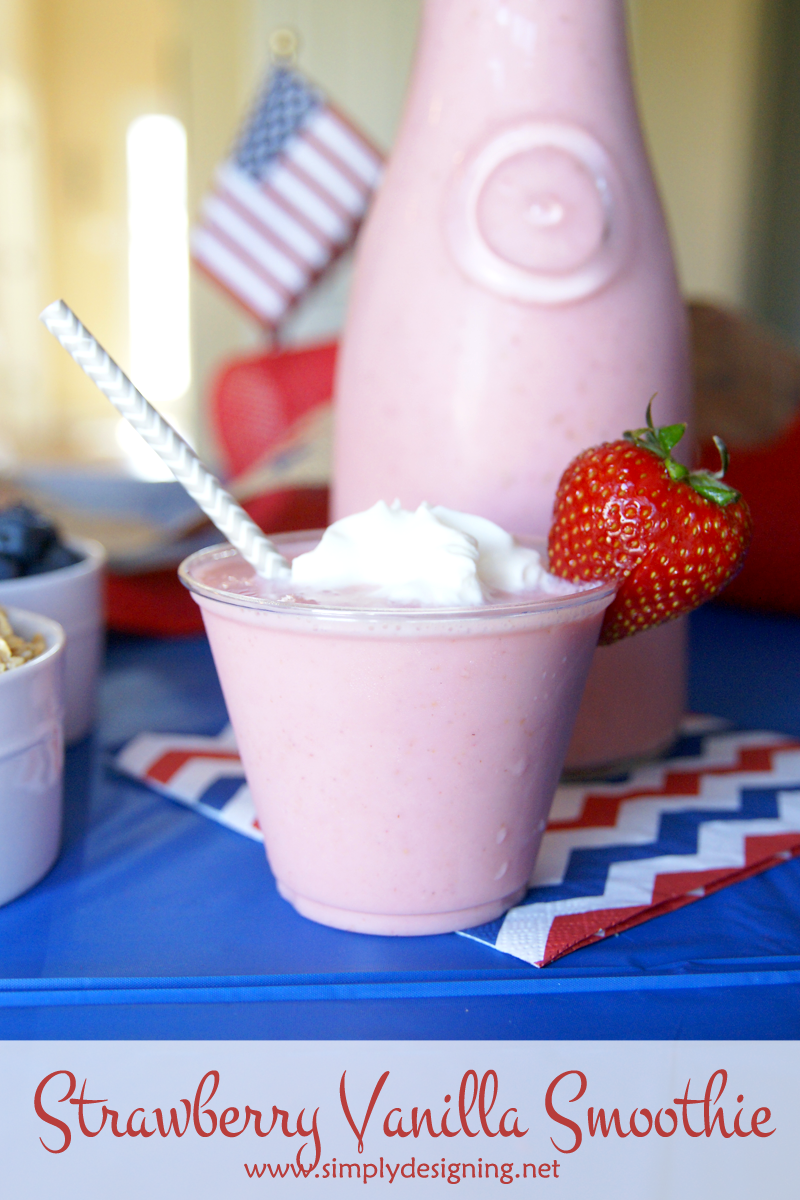 Strawberry Vanilla Smoothie - this is amazing!  Definitely pinning for later |  #CMSalutingHeroes #CollectiveBias #shop #4thofjuly #recipes #breakfast #brunch #smoothie