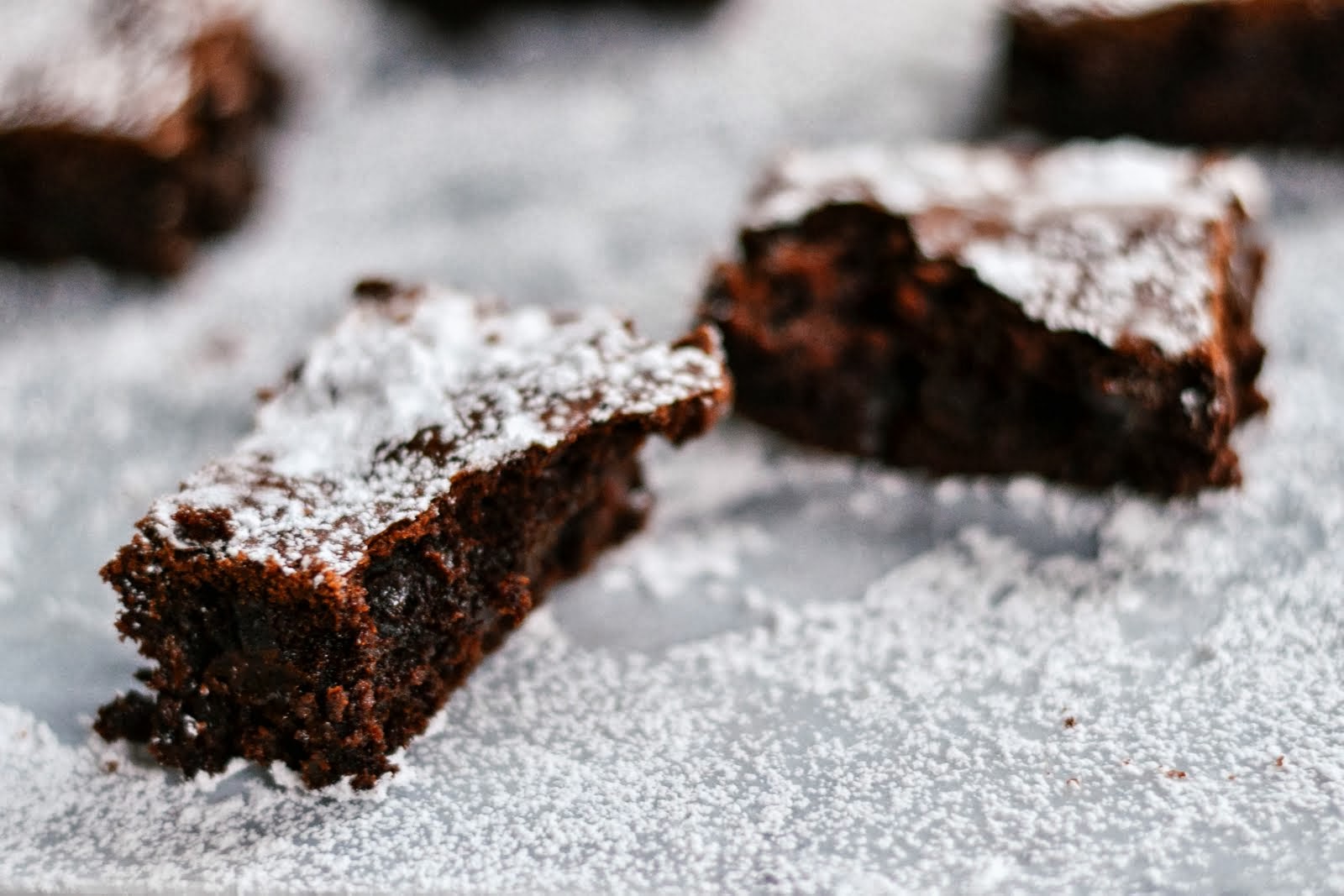 p.s.♡ tasty tuesday bombshell brownies