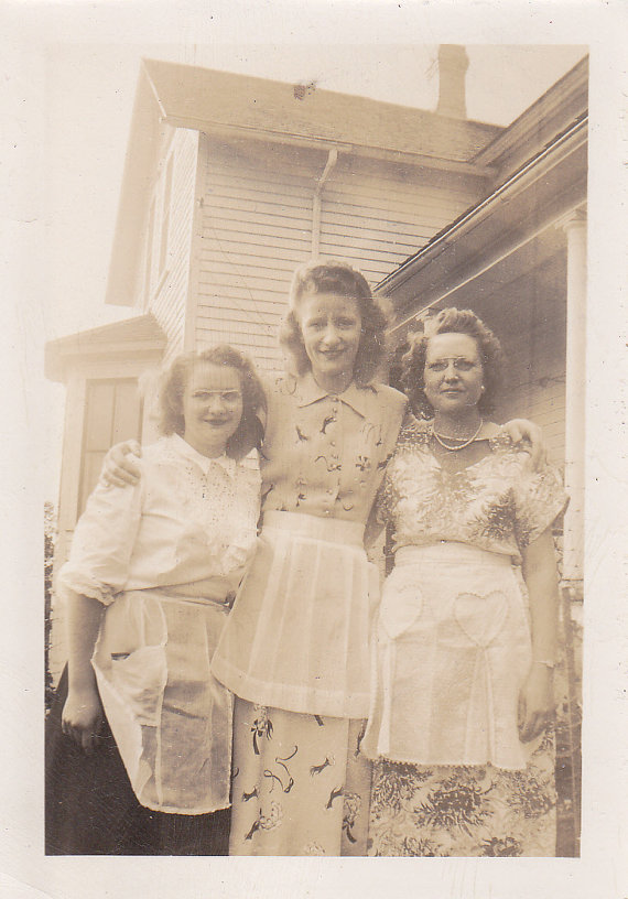 Apron History Old Apron Photos