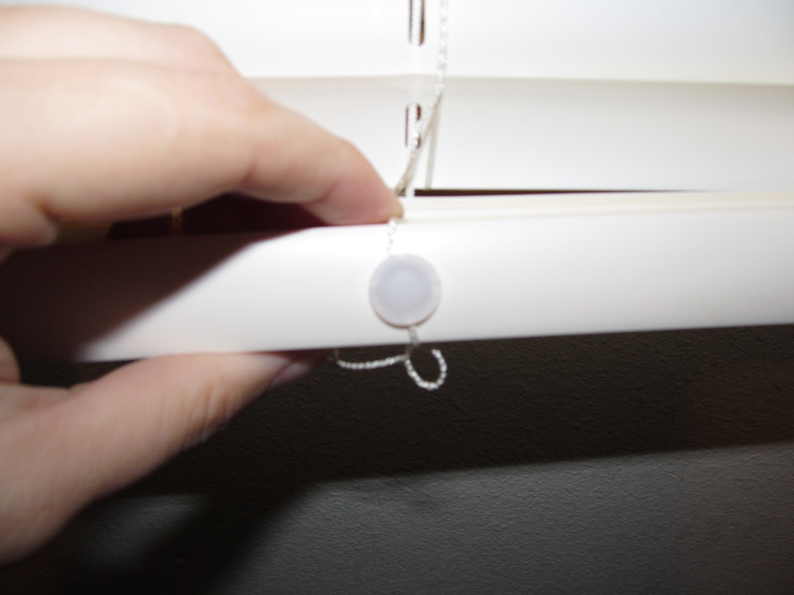 DIY Project Crazy Fixing broken mini blinds