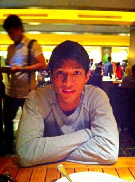 Just Be Your Self: Biodata Dan Galeri Foto Fauzan Nasrul :)