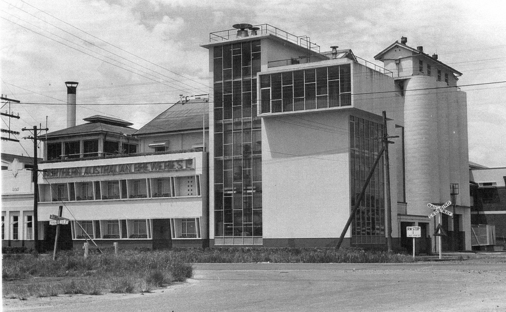 Ten Pound Poms The First Job Cairns 1960