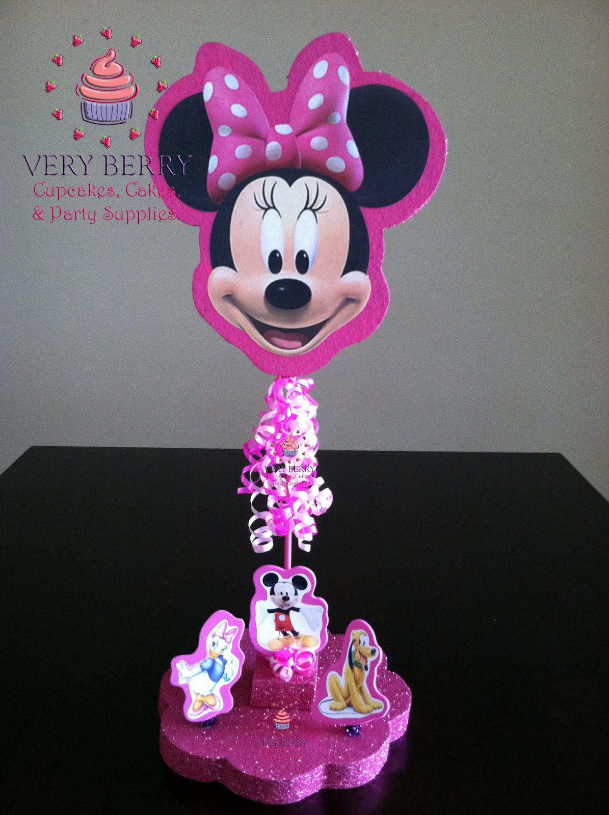 Veryberry Cupcakes: MINNIE MOUSE CENTERPIECE