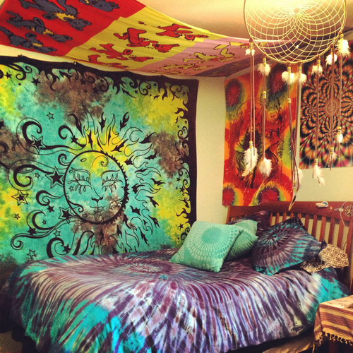 Trippy Bedroom Decor