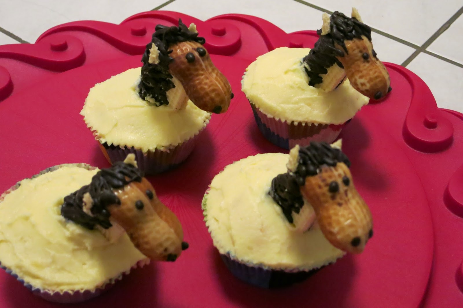 Carinas Backwelt Pferde Cupcakes