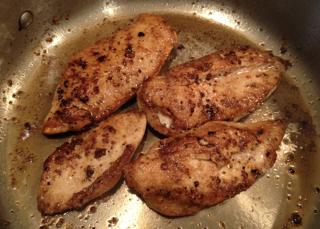 theGREENhs Sautéed Chicken Breast, Garlic, Onion, White Wine, Parsley