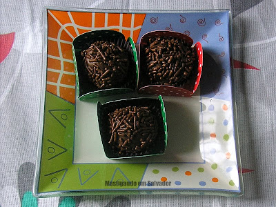 Dani Brigadeiro: Brigadeiros sabor Tradicional