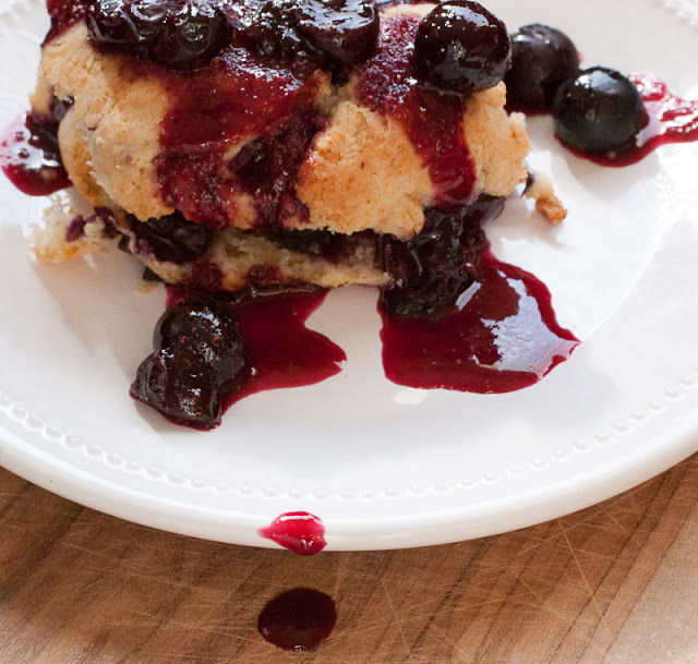 blueberry cream biscuits with blueberry sauce