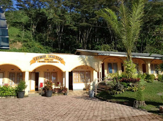 Hotel di Kawah Ijen