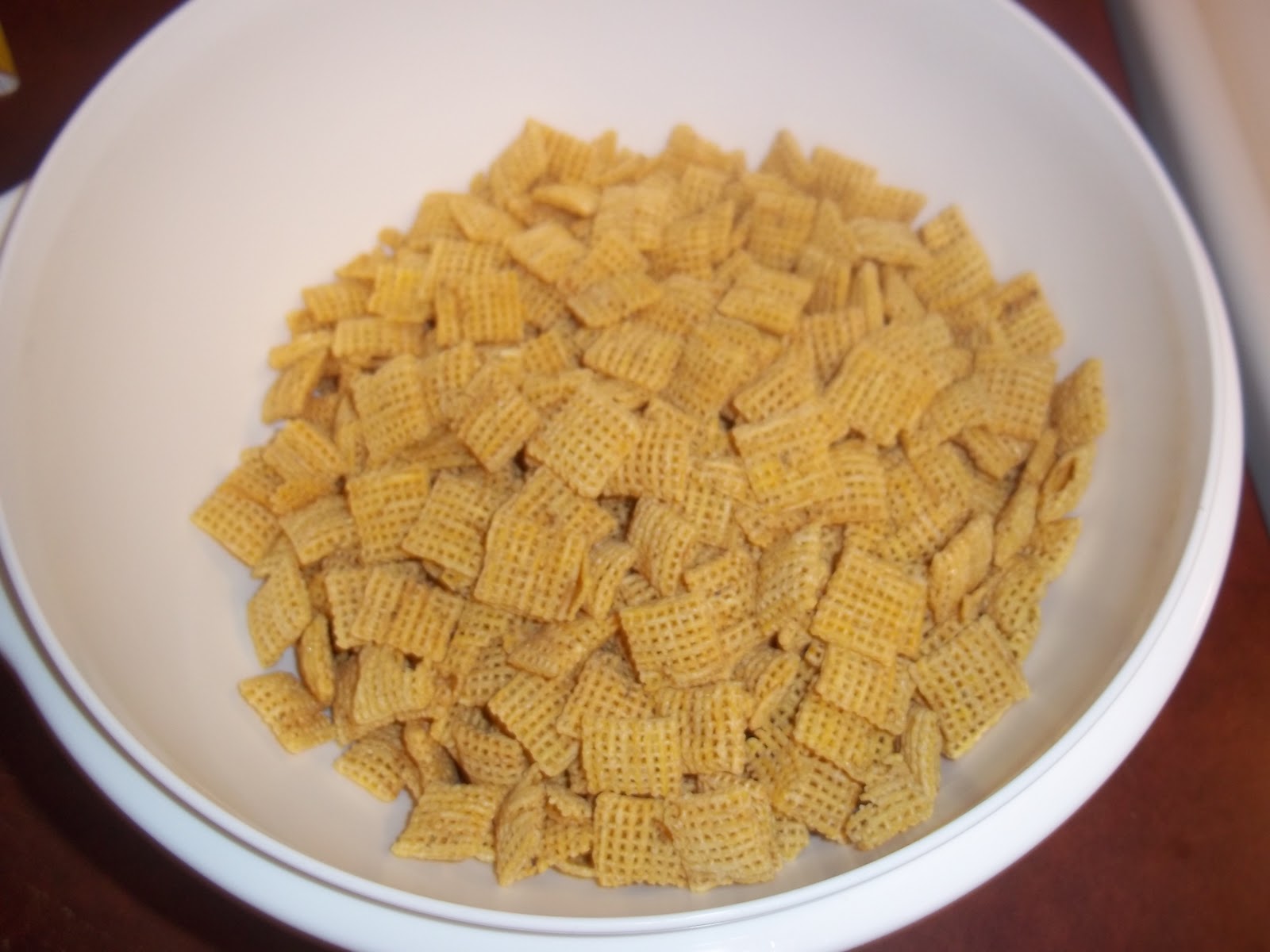 The Daily Smash Caramel Chocolate Drizzle Chex