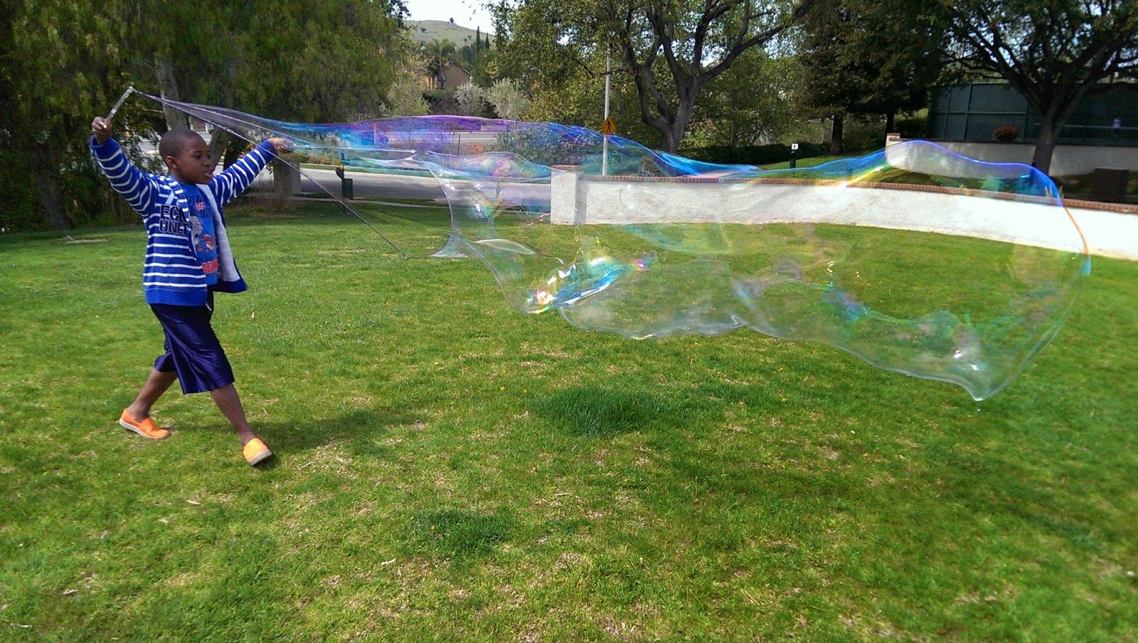 Wonki+Wands Large Bubble Maker By Wonki Wands