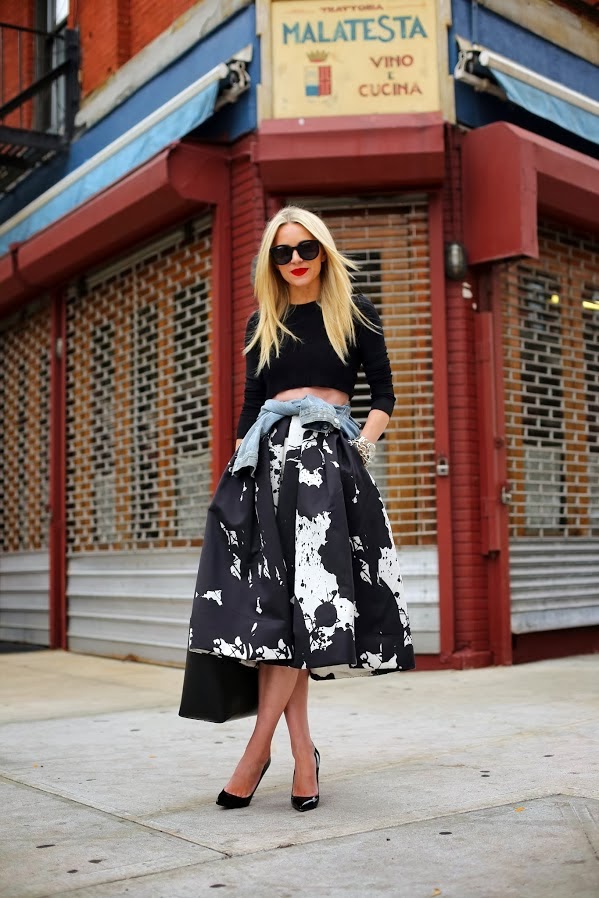 Kiki's Fashion How to wear a Flared skirt