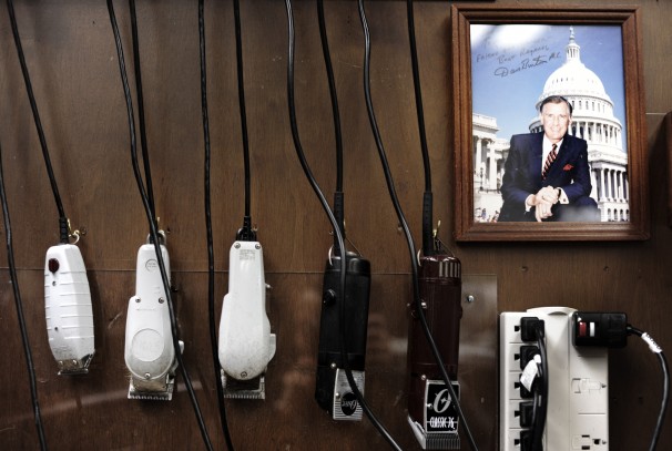 Barber Girl Photos: Barber Electric Razor