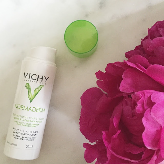 #VichyWorksForMe product review Canada Normaderm Daily Anti-Acne lotion