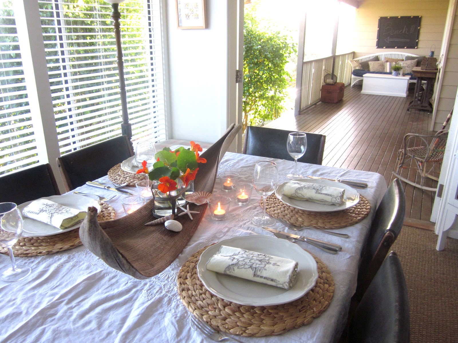 Desire Empire Beach House Decor A Pretty Tropical Table